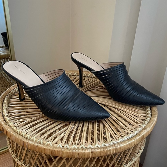 Something Navy Shoes - Something Navy Arabella Black Leather Mules Size 6